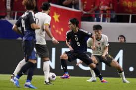 林孝埈因伤将退出短道速滑世界巡回赛北京站、首尔站比赛中国短道速滑队.