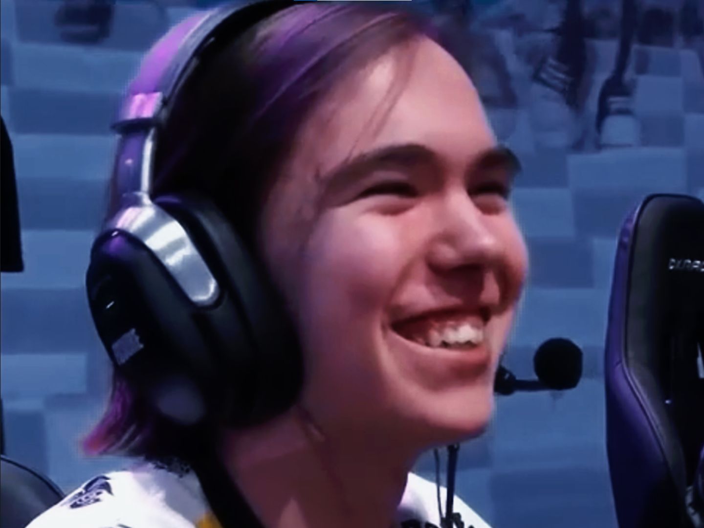 上占据优势 上占据优势