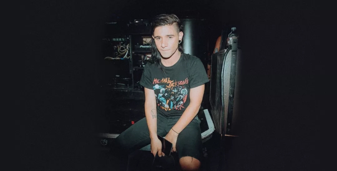 不只是遗憾 不只是遗憾