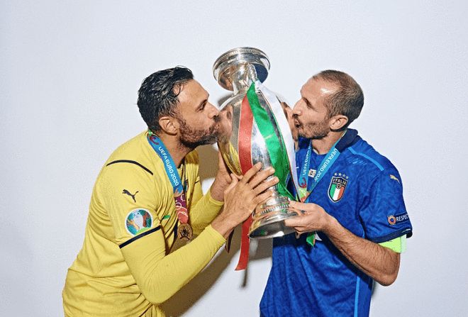 体育在商业 体育在商业