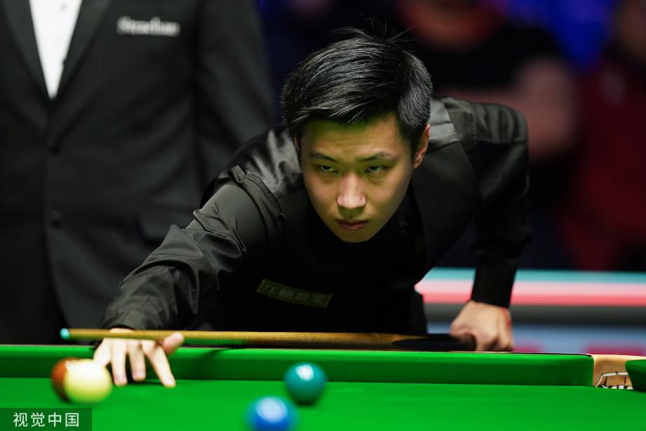 了他的个人 了他的个人