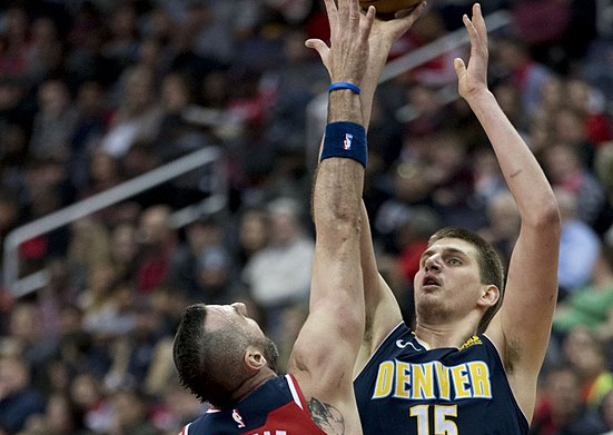 高压逼抢与 高压逼抢与