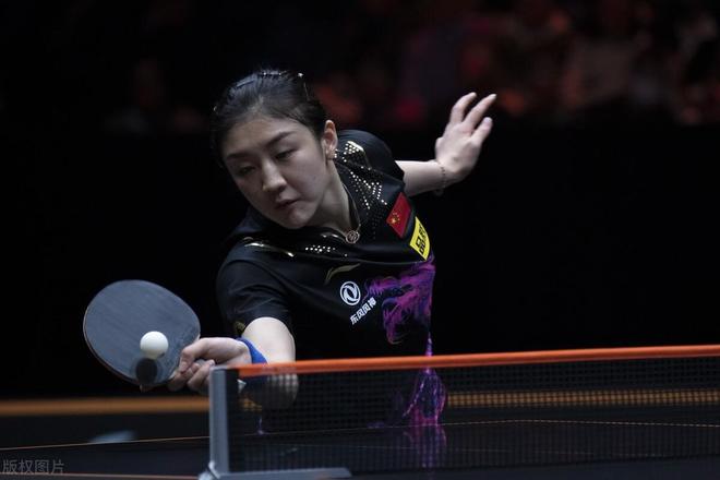 赛场上都扮 赛场上都扮