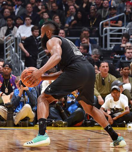 然形成联动 然形成联动